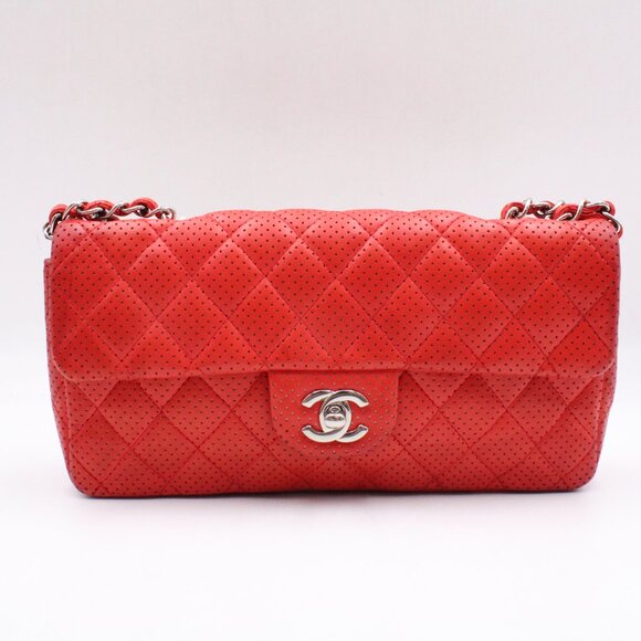 Pre-Owned, Restored CHANEL Perforated Leather Flap Shoulder Bag in Red/Silver - Picture 2 of 16
